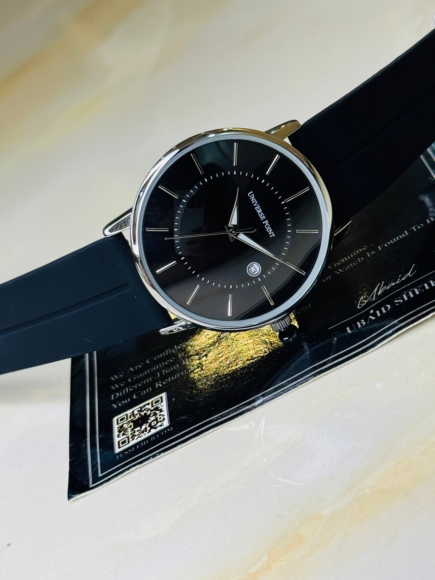 Model A Black Silver Slim Balloon Universe Point Watch