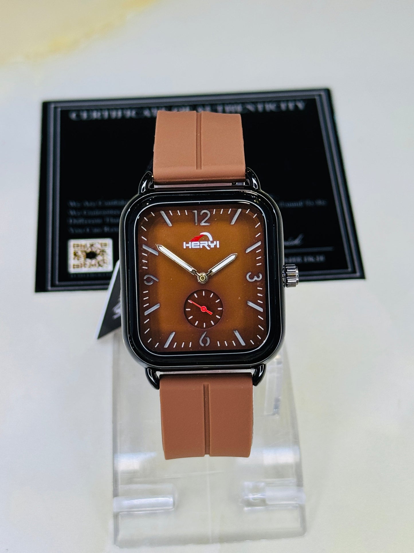 Brown Heryi Seamer Down Second Magnet Strap Watch