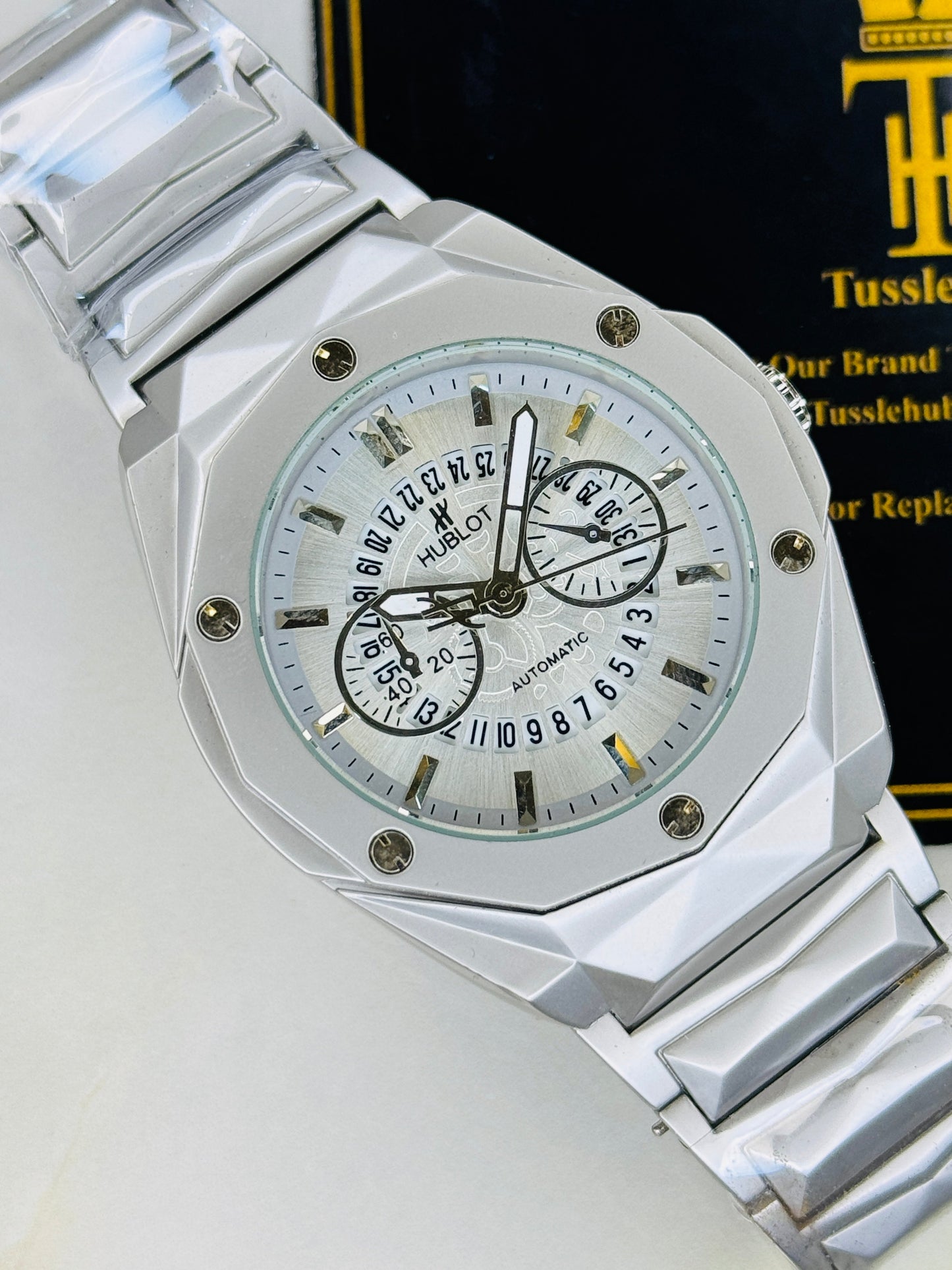 Silver Prism Chain Strapped Hologram Dial Hublot Watch