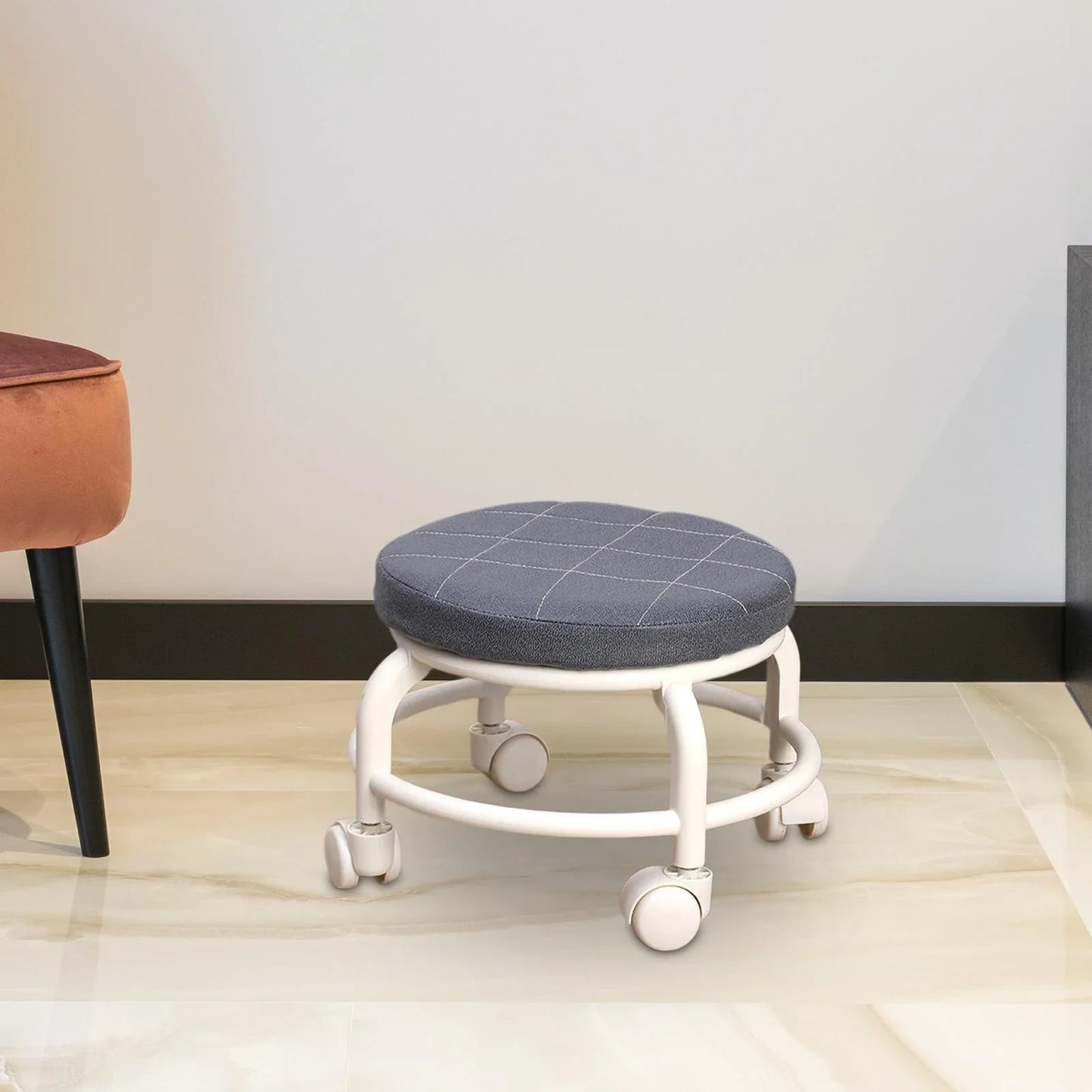 Rotating Stool With Wheels
