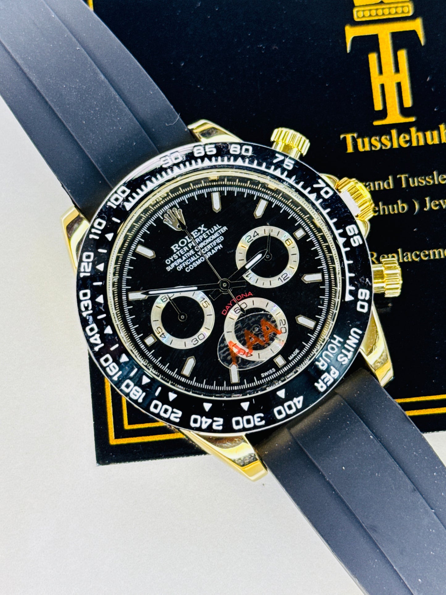 Gold Black Dial Daytona Chronographs Dial Watch