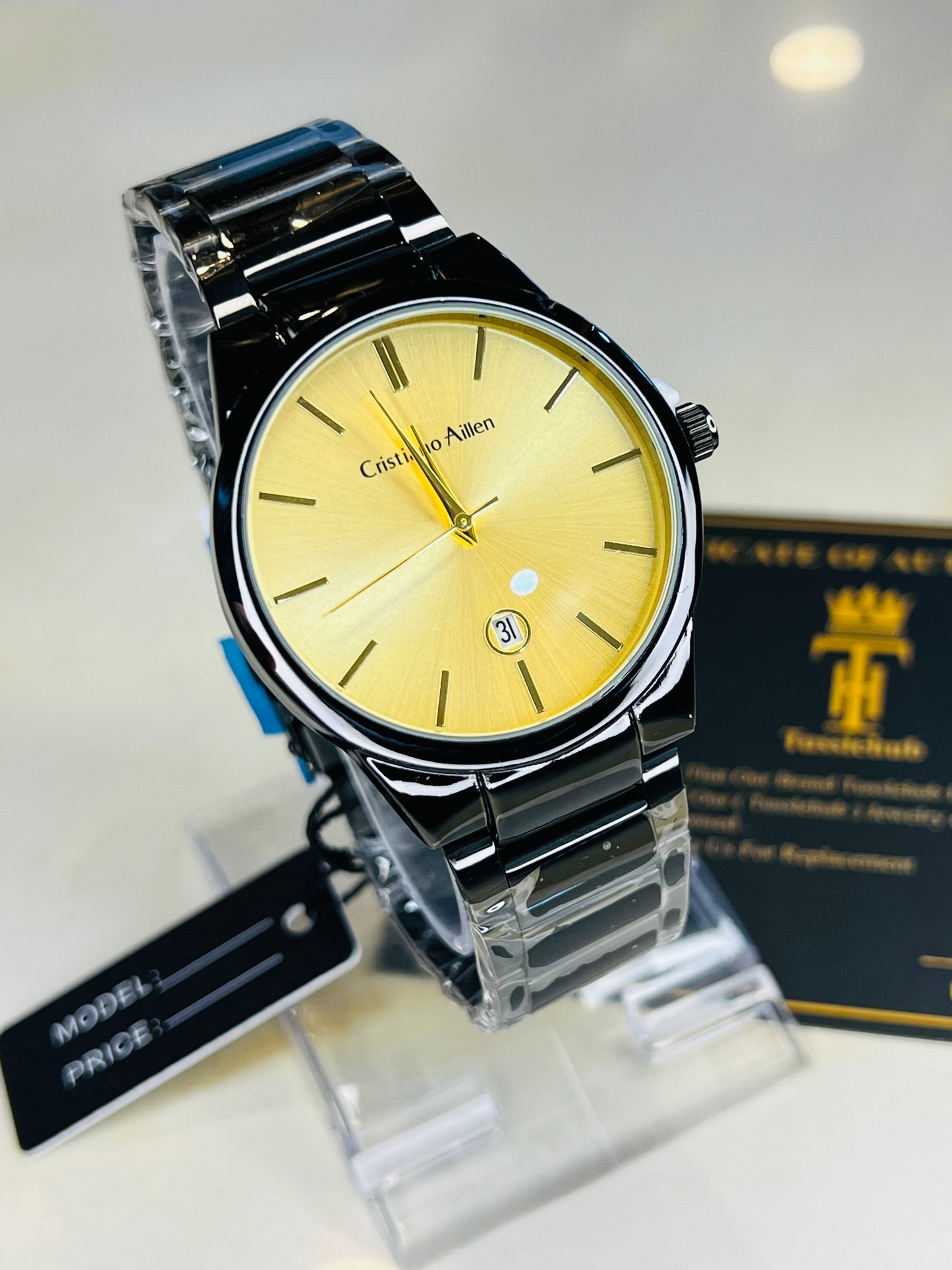 Cristiano Aillen Black Strapped Minimal Watch