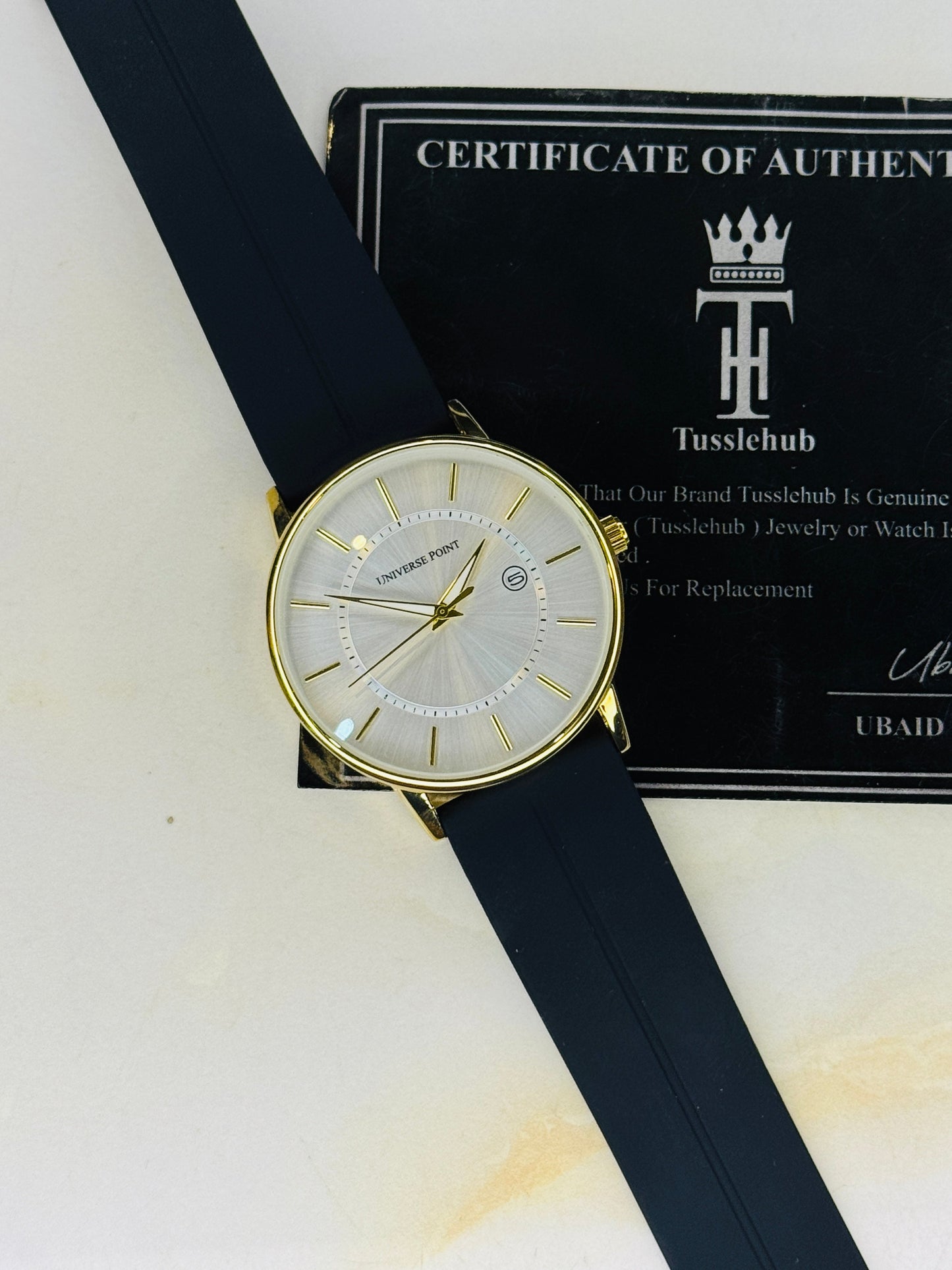 Model A Black Gold White Slim Balloon Universe Point Watch