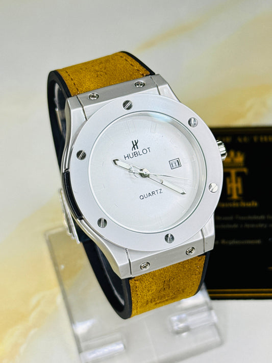 Minimal Camel White Big Bang Branded Watch