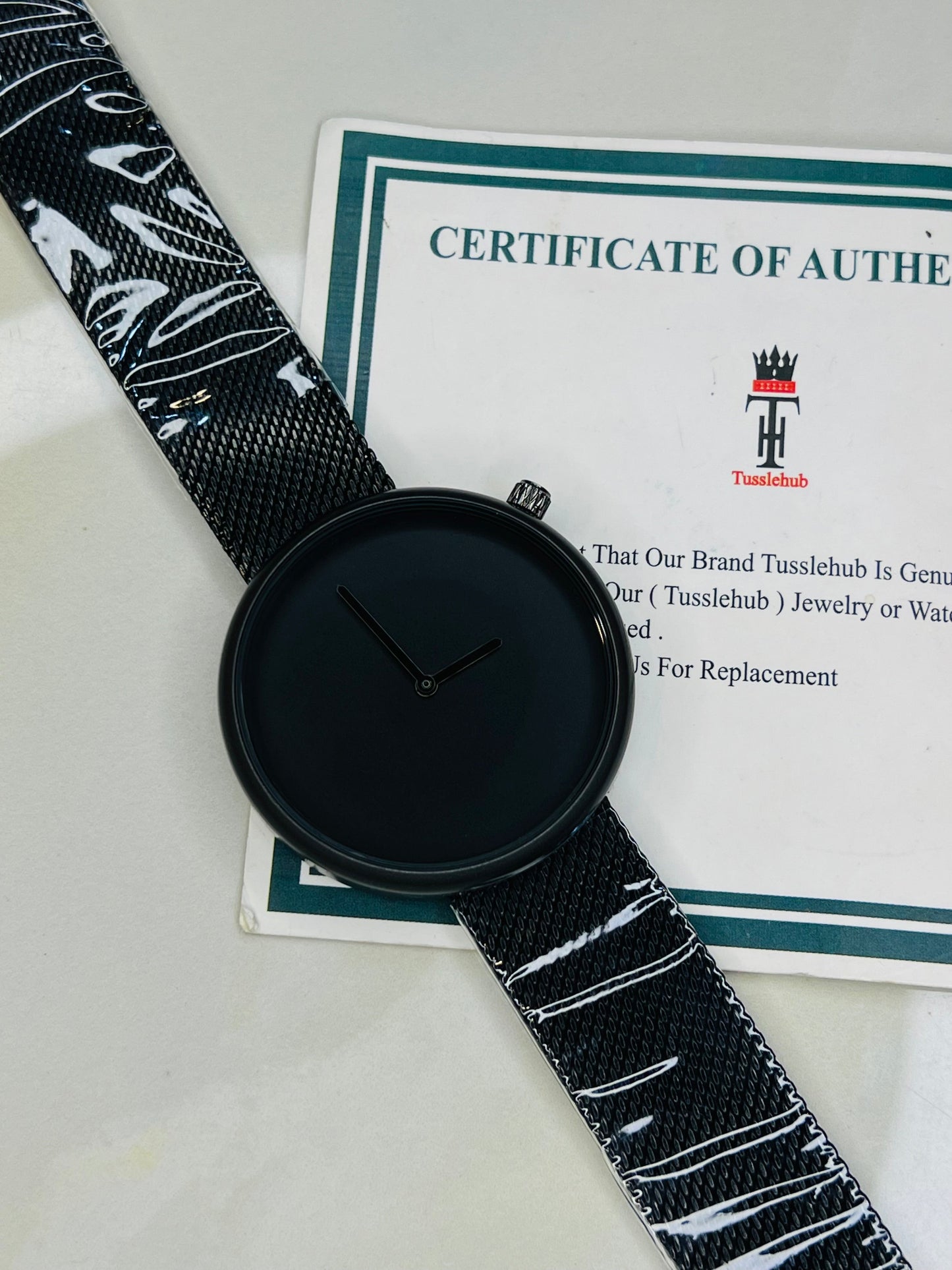 Tomi Black Mesh Strapped Space Watch