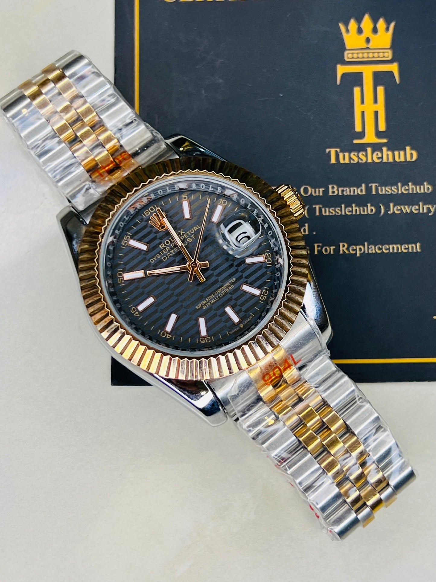 Jubilee Date Just Silver Rose Fluted Bezel Black Dial Automatic Watch