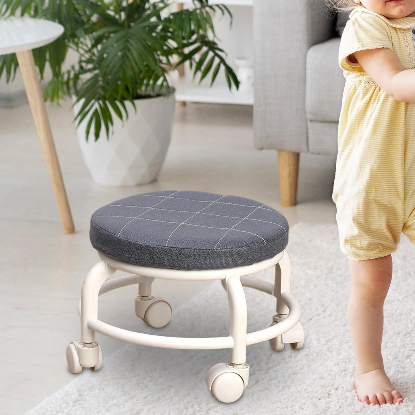Rotating Stool With Wheels