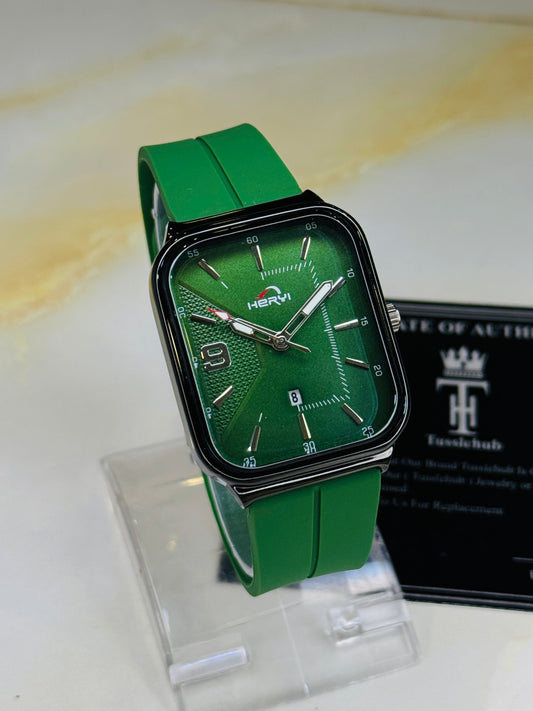 Forest Green Heryi Seamer Magnet Strap Watch
