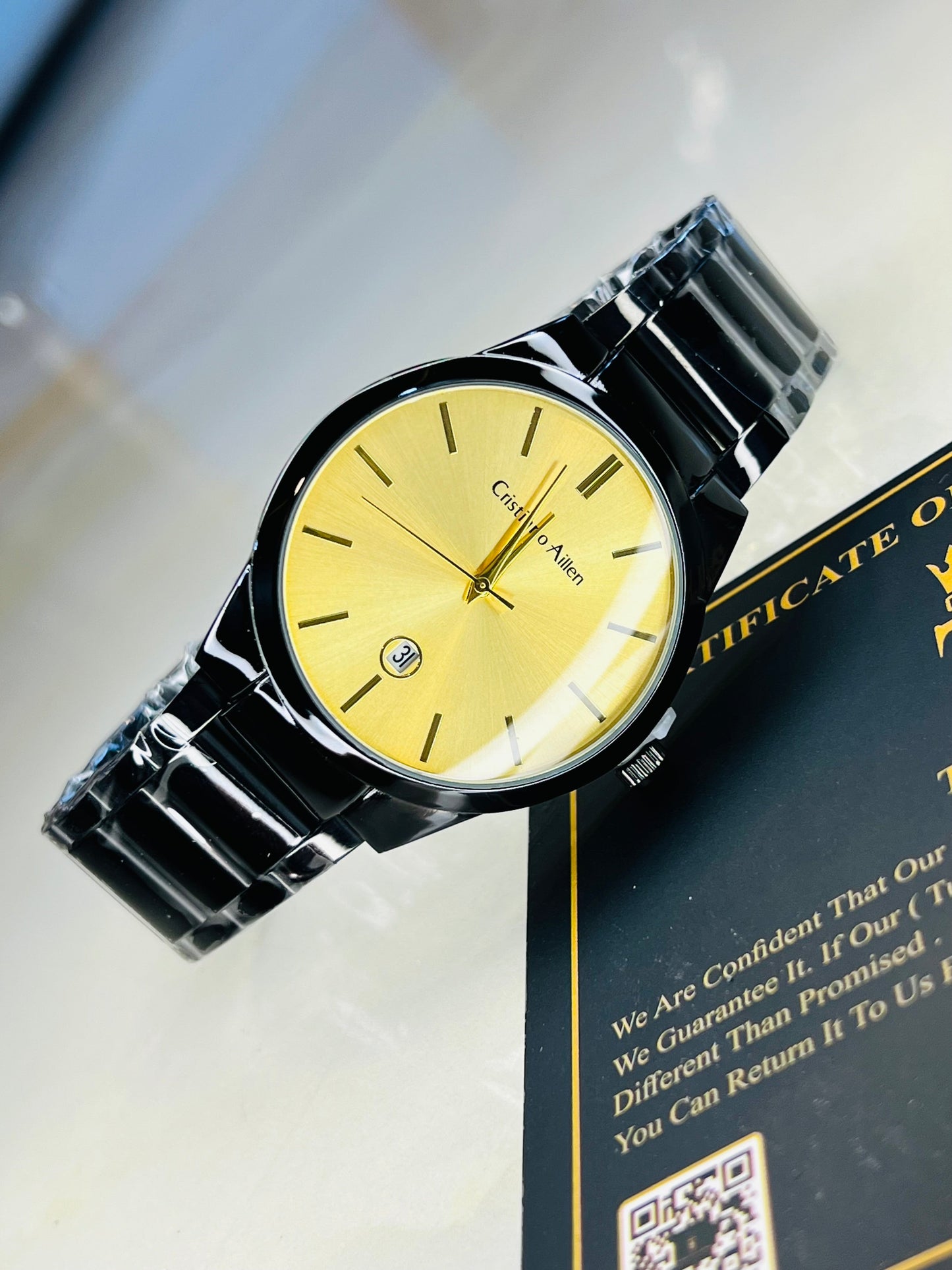 Cristiano Aillen Black Strapped Minimal Watch