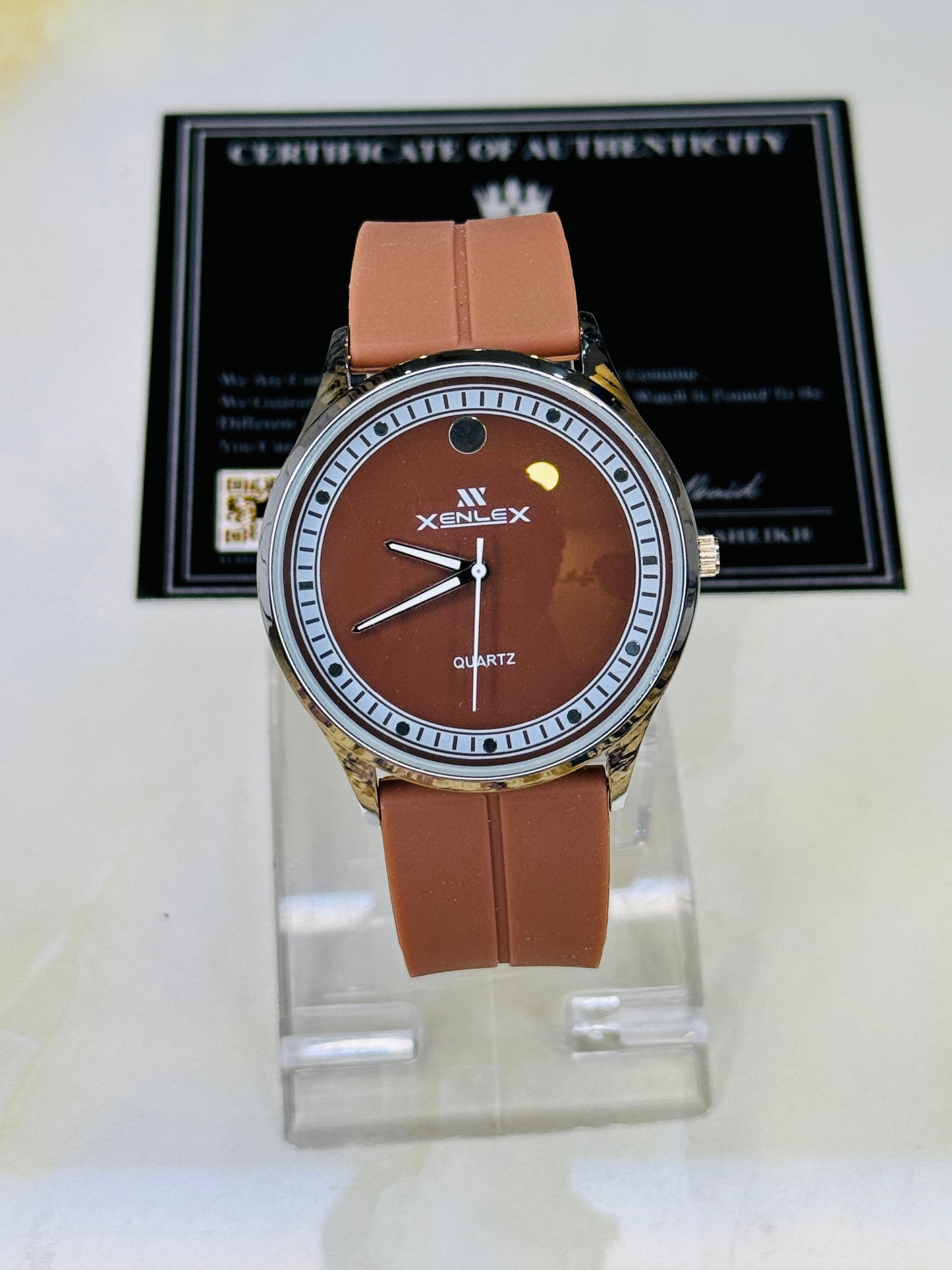 Brown Xenlex Magnet Strap Watch For Her