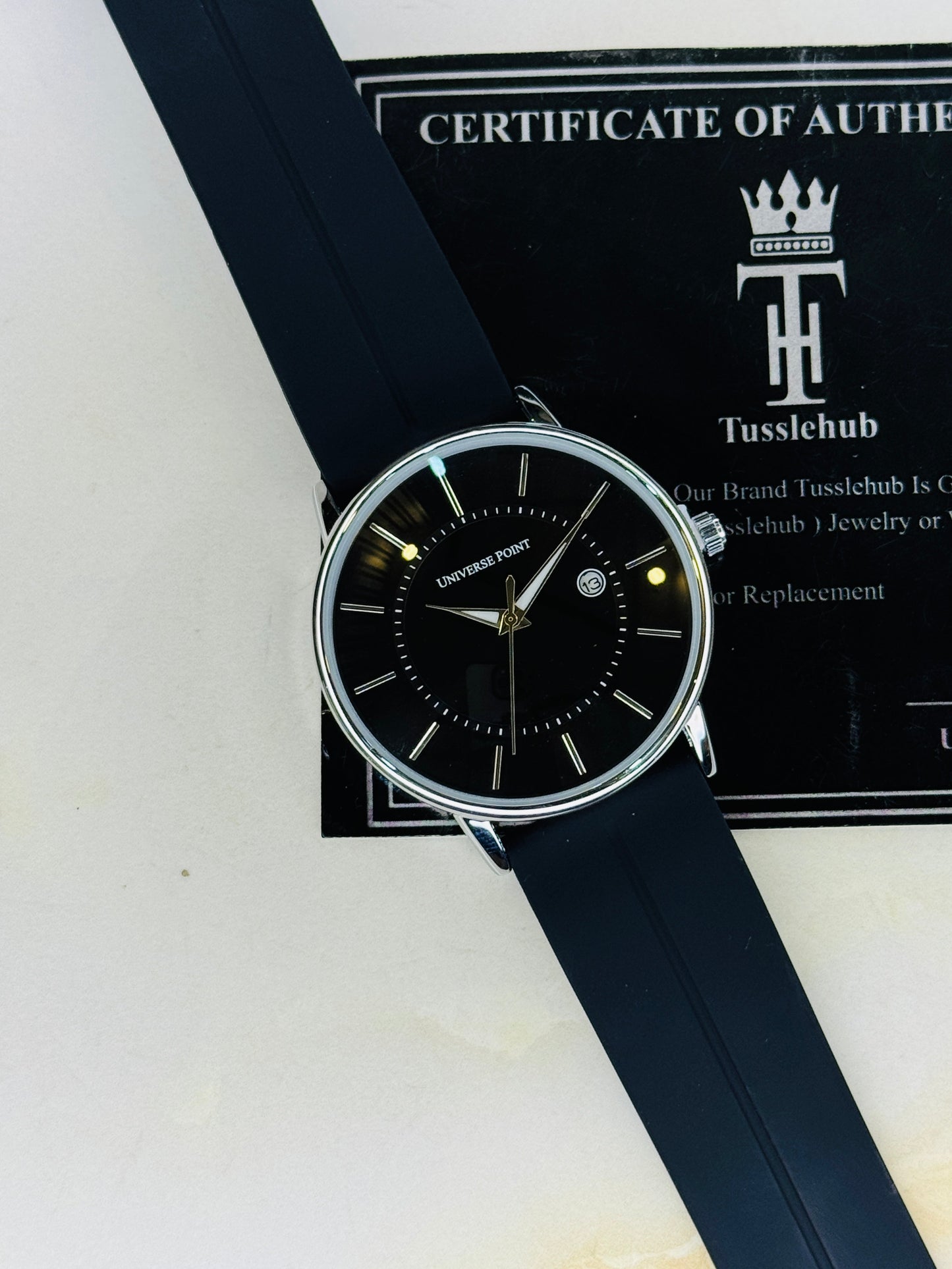 Model A Black Silver Slim Balloon Universe Point Watch