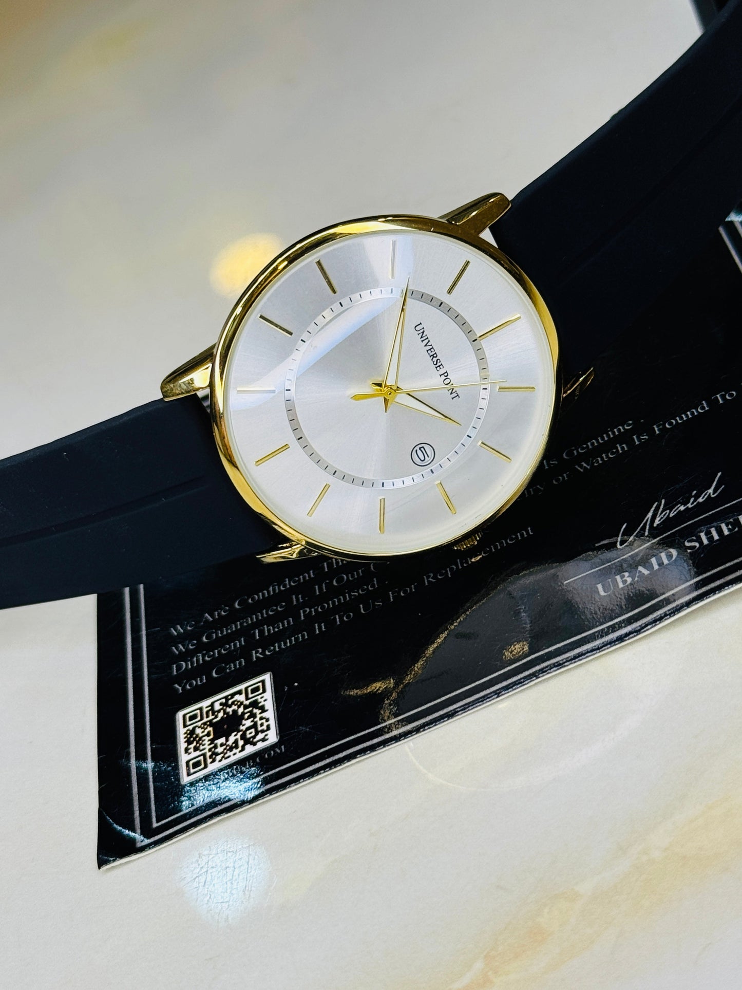 Model A Black Gold White Slim Balloon Universe Point Watch