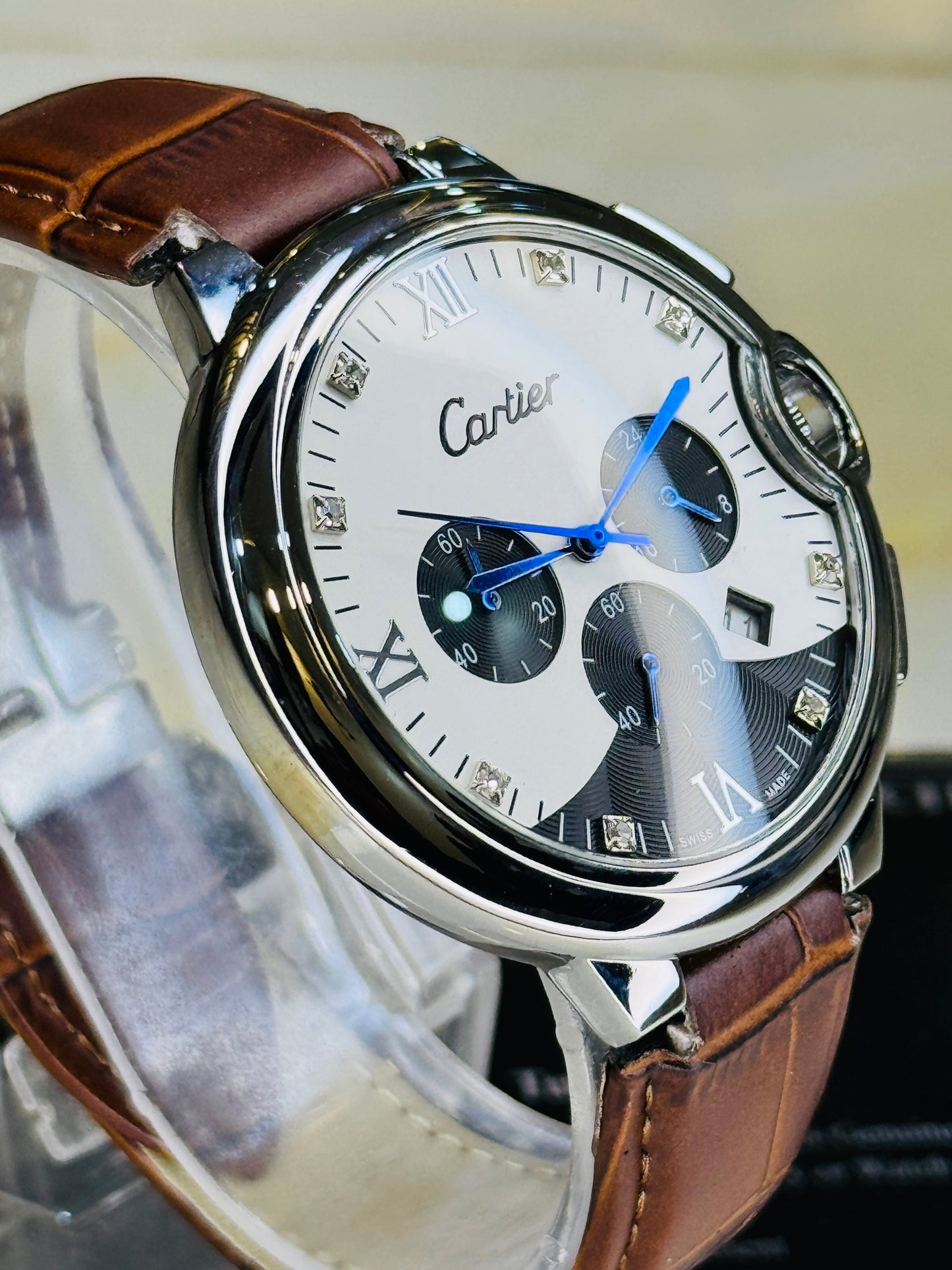 Brown Panda Cart*er Chronograph Dial Watch