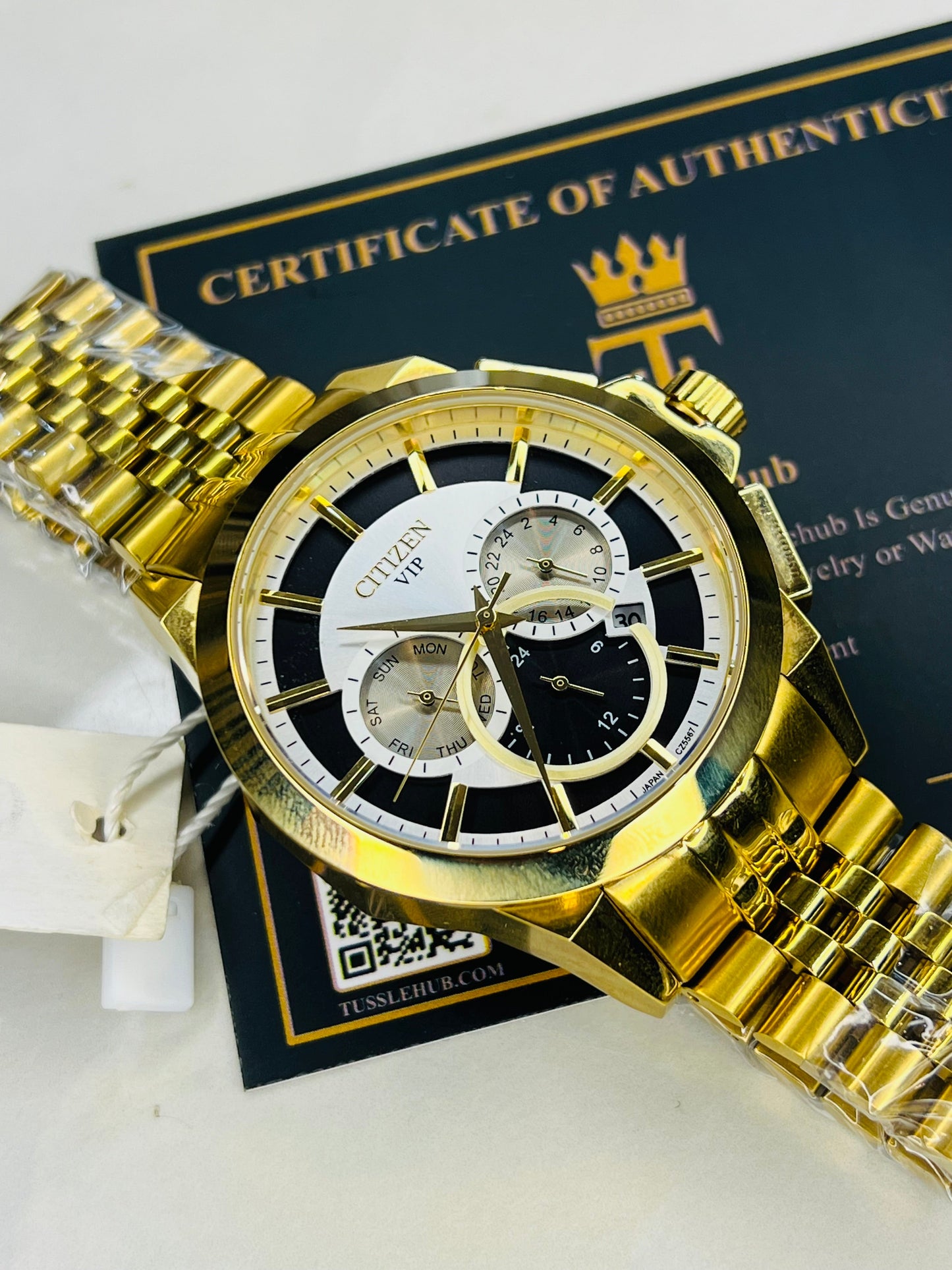 Gold White VIP Chronograph Dial Watch