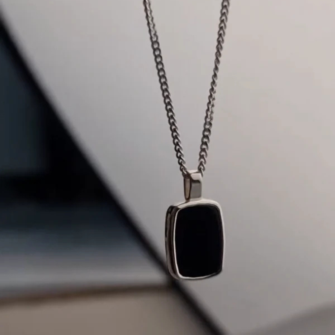 ONYX NECKLACE