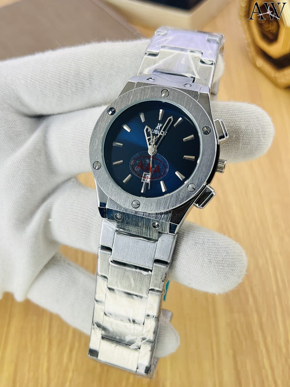 NEW ARRIVAL HBT