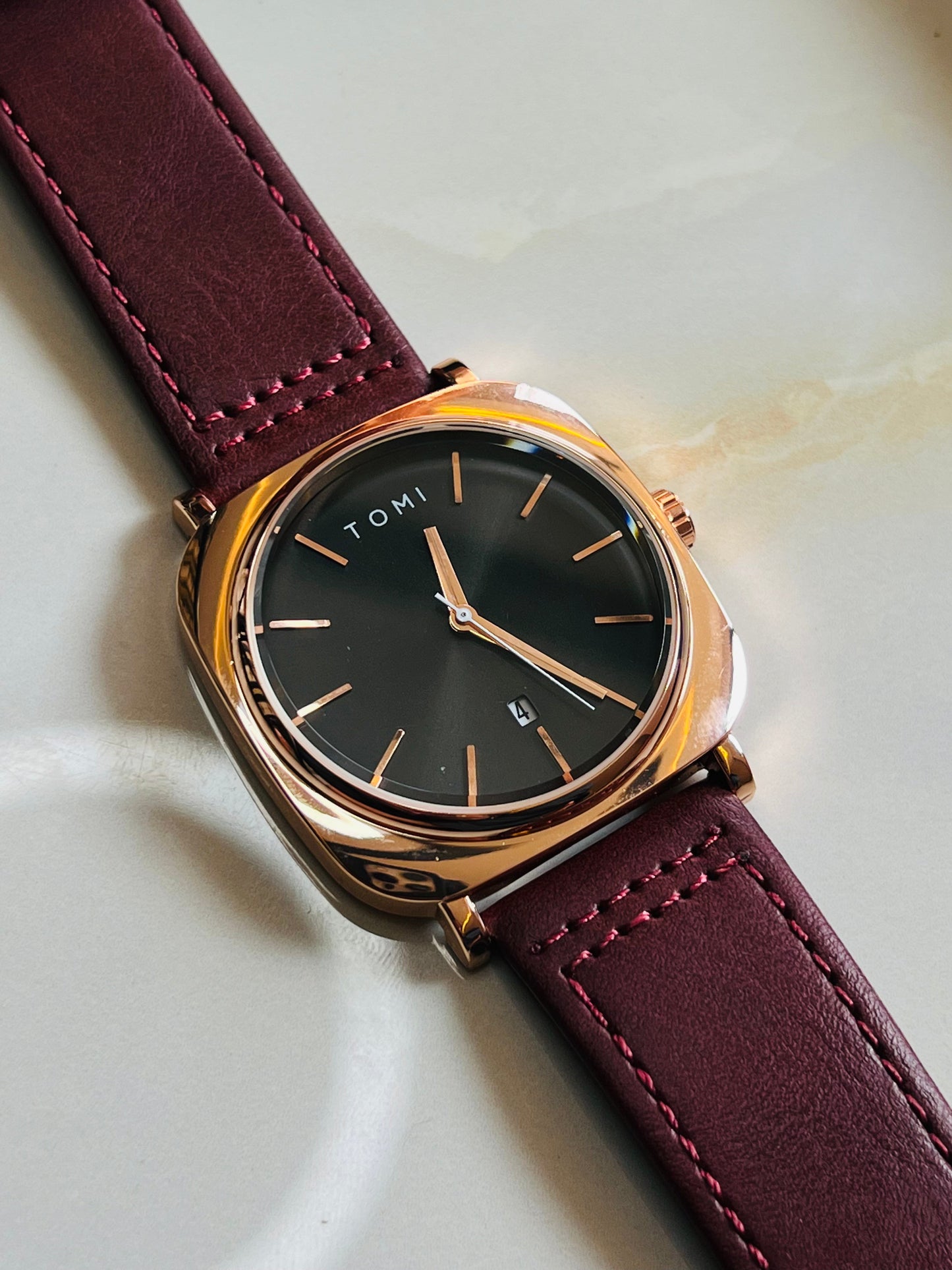 Tomi Coffee Gold Business Class Watch