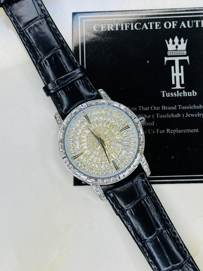 Round Zircon Dial Leather Strap Watch For Her