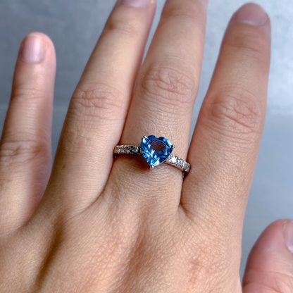 925 Blue Topaz Heart Ring (100% Pure Chandi )