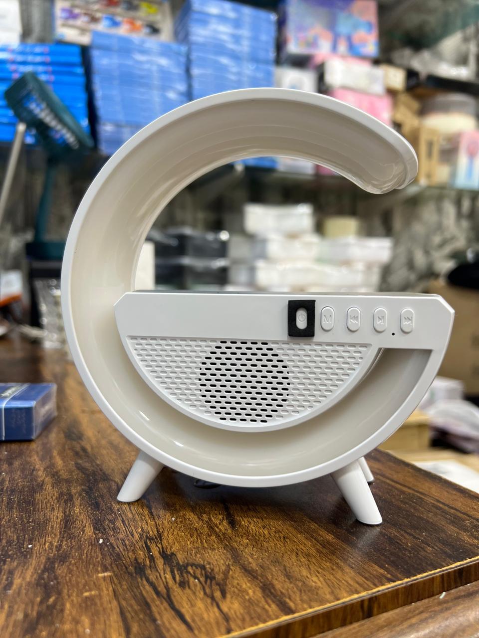 GlowSound 4-in-1: RGB Lamp, Speaker & Wireless Charger